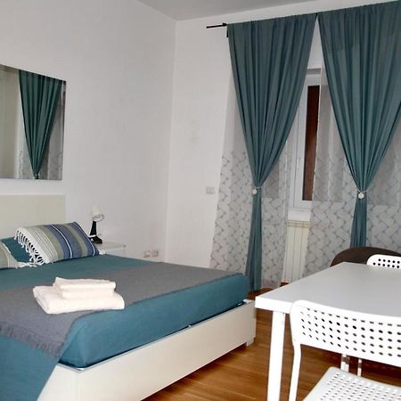 Hotel Locazione Turistica Paolucci Roma Exterior foto